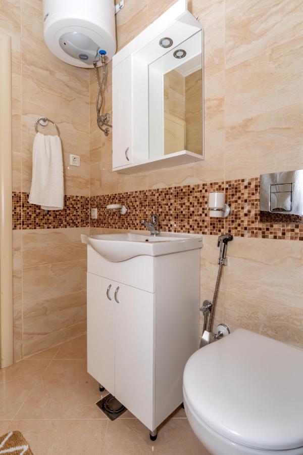 Kaom Lux Apartment Dobra Voda Exterior foto