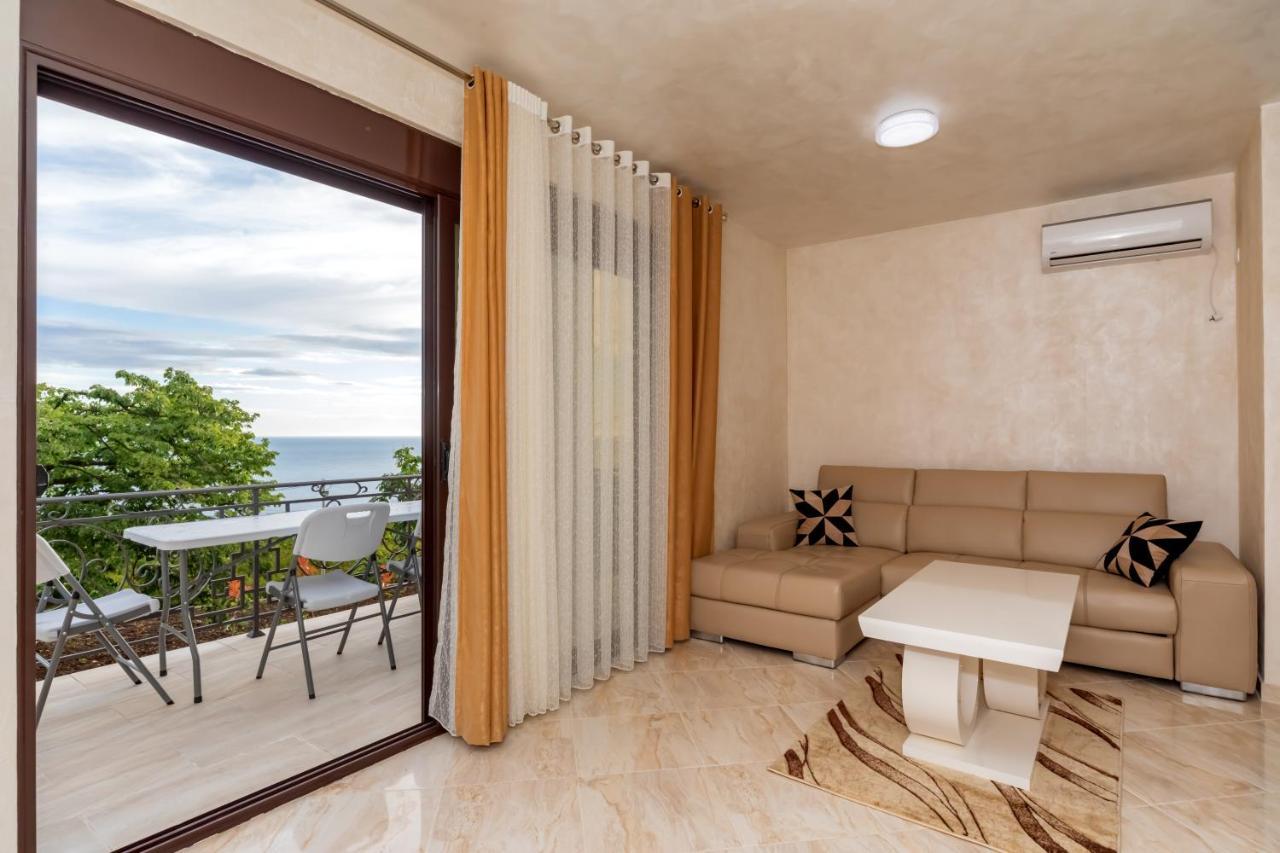 Kaom Lux Apartment Dobra Voda Exterior foto