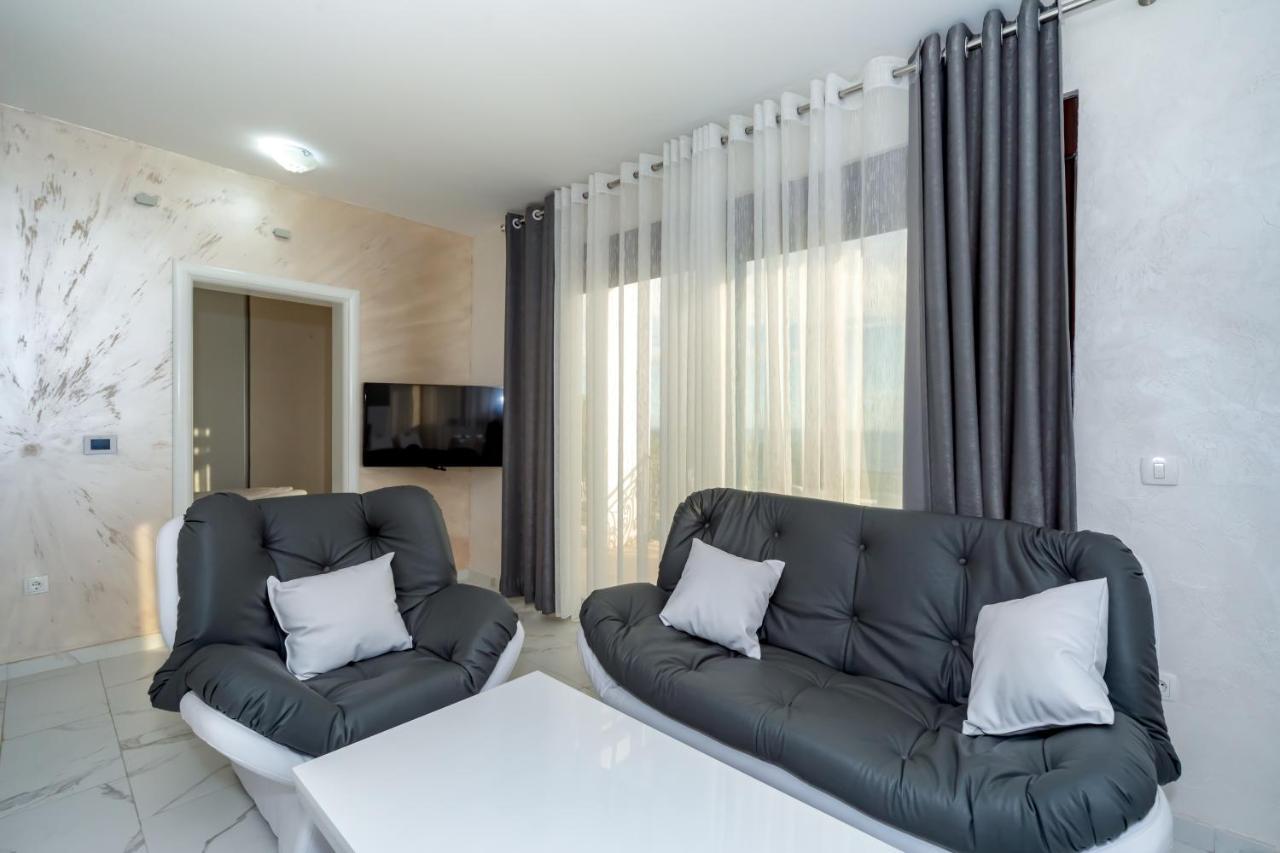 Kaom Lux Apartment Dobra Voda Exterior foto