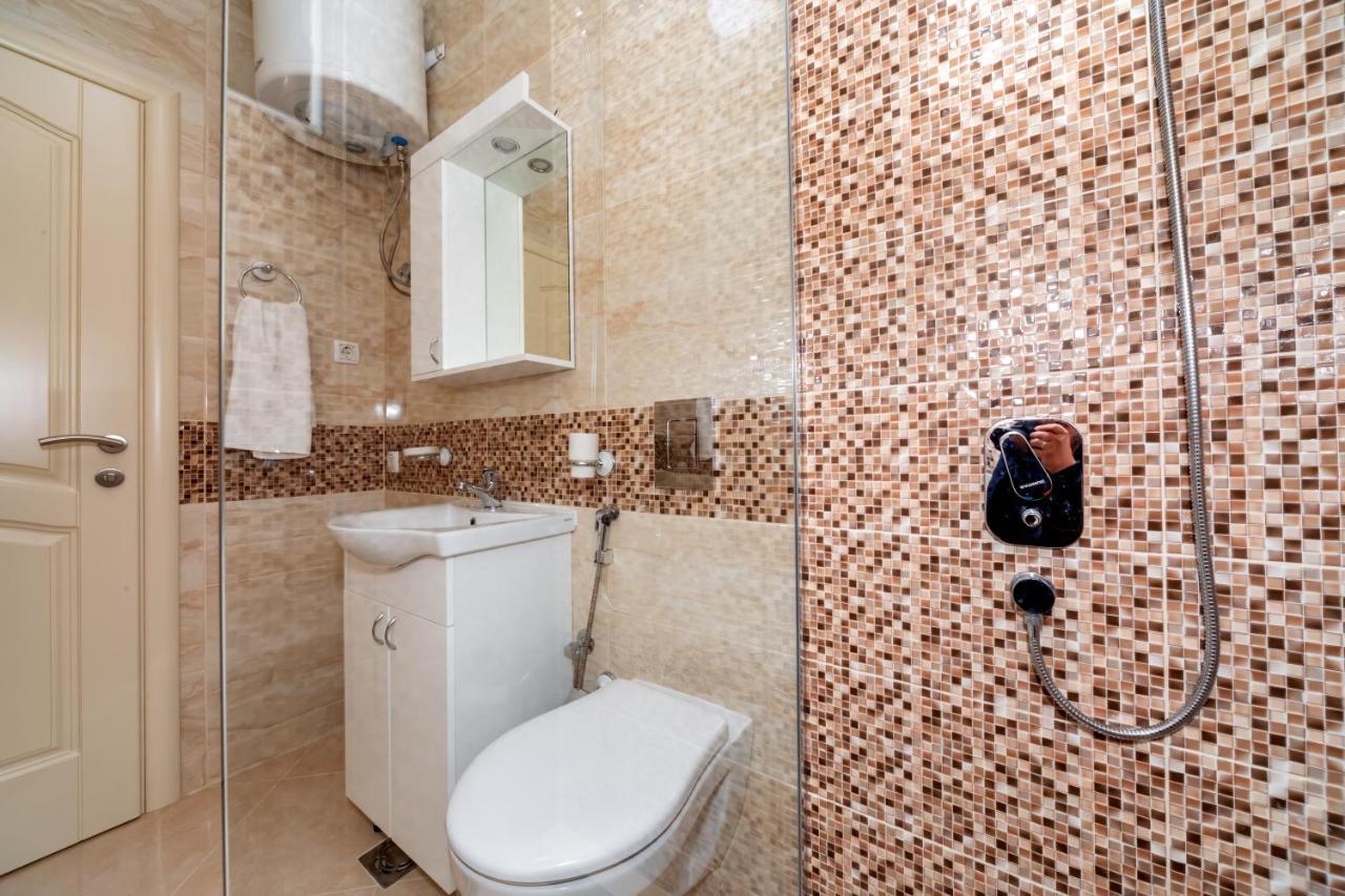 Kaom Lux Apartment Dobra Voda Exterior foto