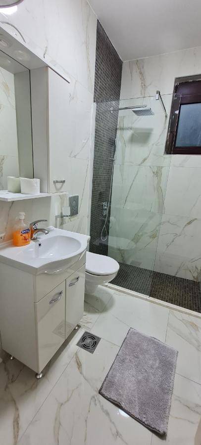 Kaom Lux Apartment Dobra Voda Exterior foto